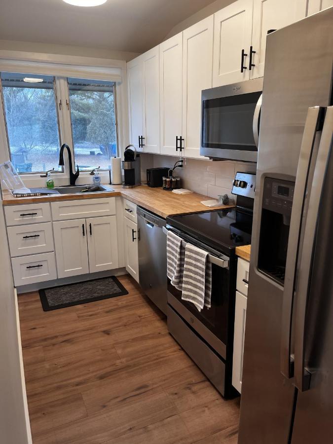 Newly Remodeled Mid-Century Modern Lake Condo 日内瓦湖城 外观 照片