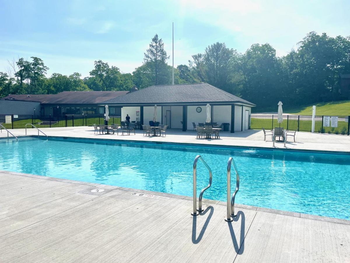 Newly Remodeled Mid-Century Modern Lake Condo 日内瓦湖城 外观 照片