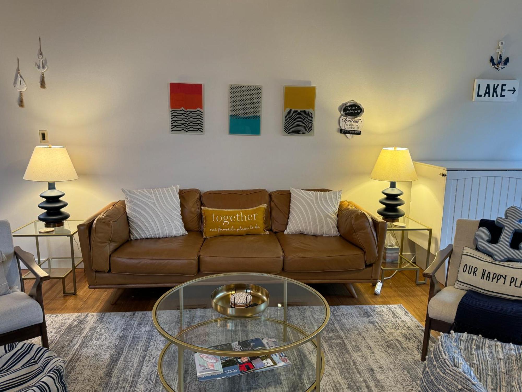 Newly Remodeled Mid-Century Modern Lake Condo 日内瓦湖城 外观 照片